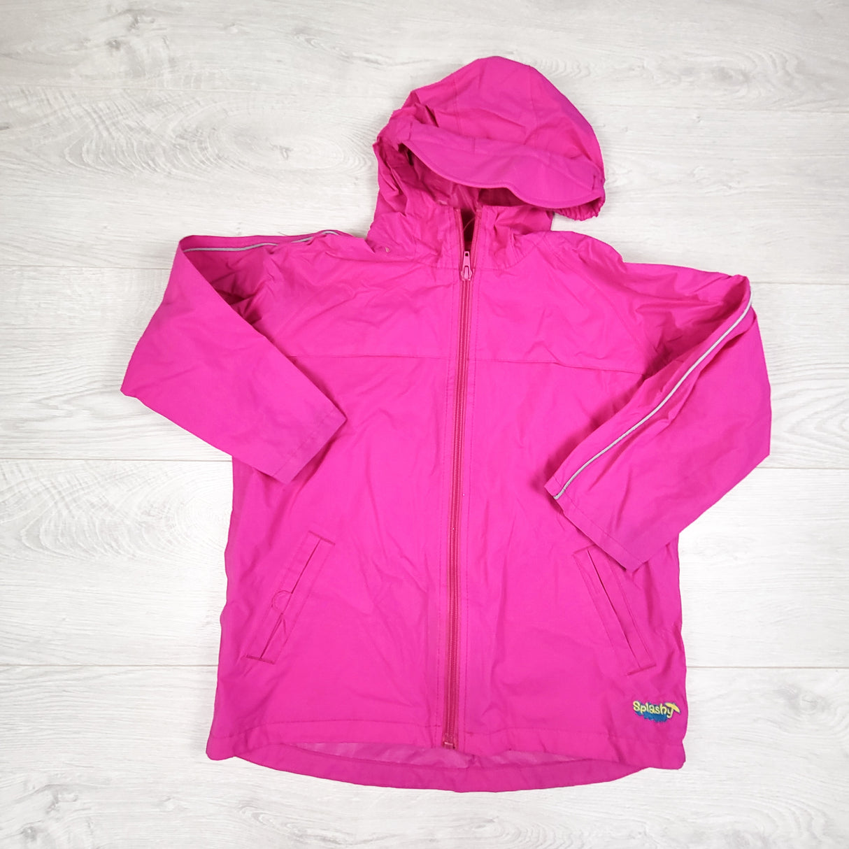 Splashy Kids (Canadian brand) pink hooded rain jacket. Size 5/6
