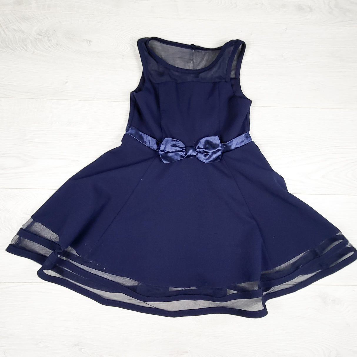 Calvin Klein navy special occasion bow dress. Size 5T