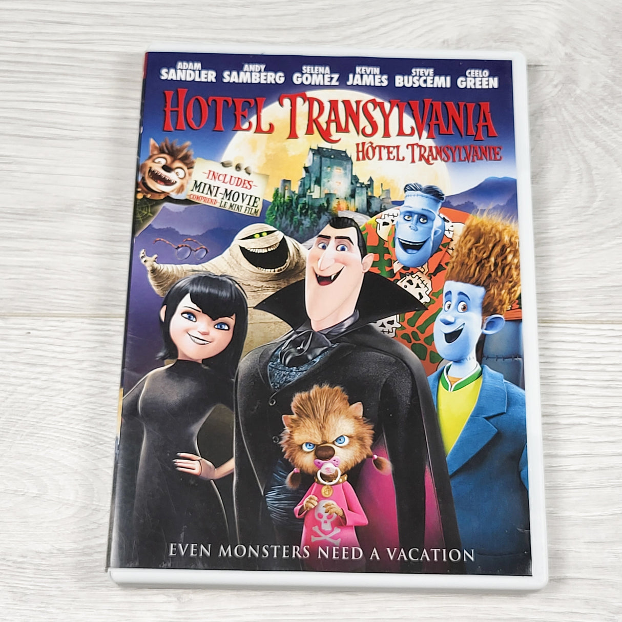 Hotel Transylvania DVD in French and English