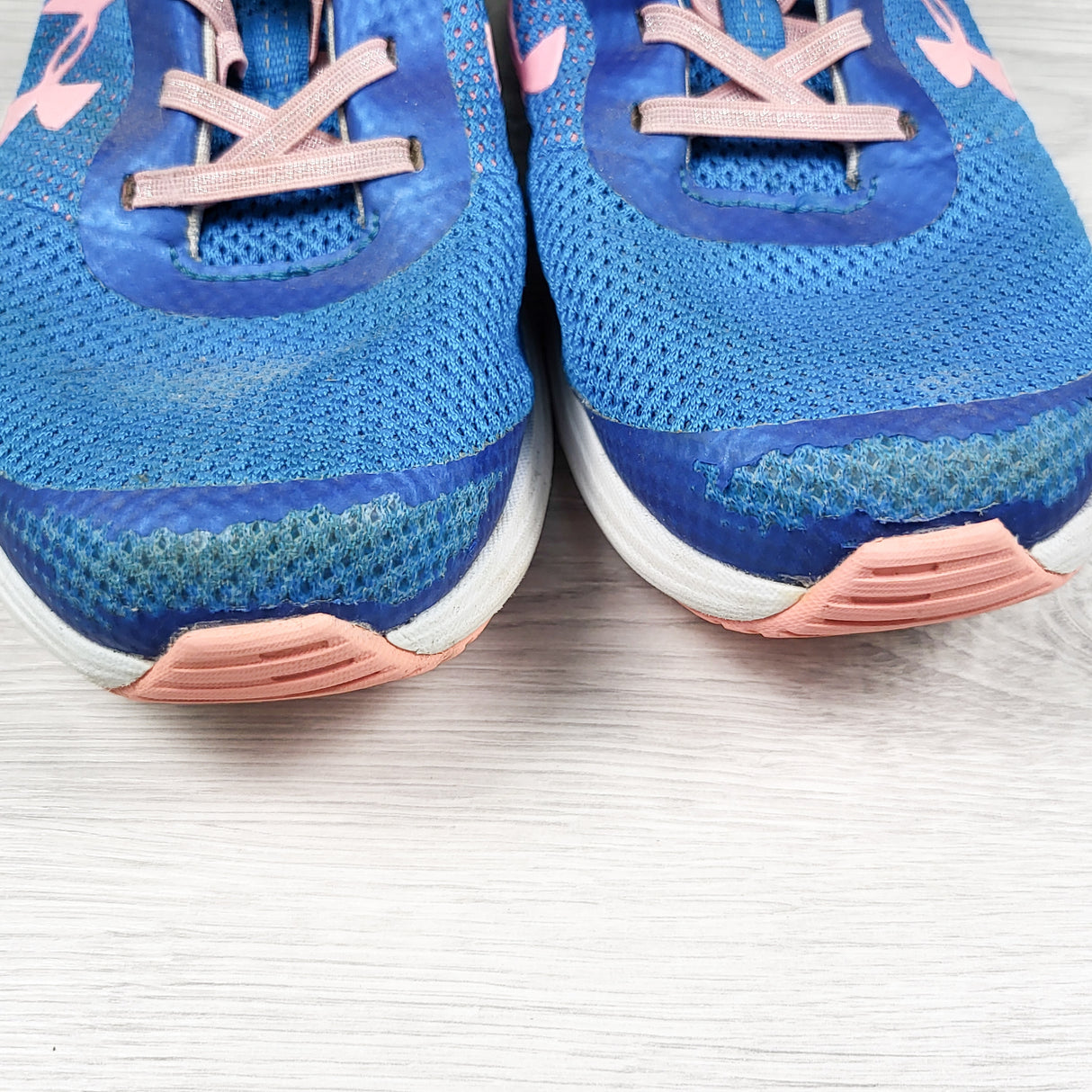 Under Armour blue running shoes. Youth size 3