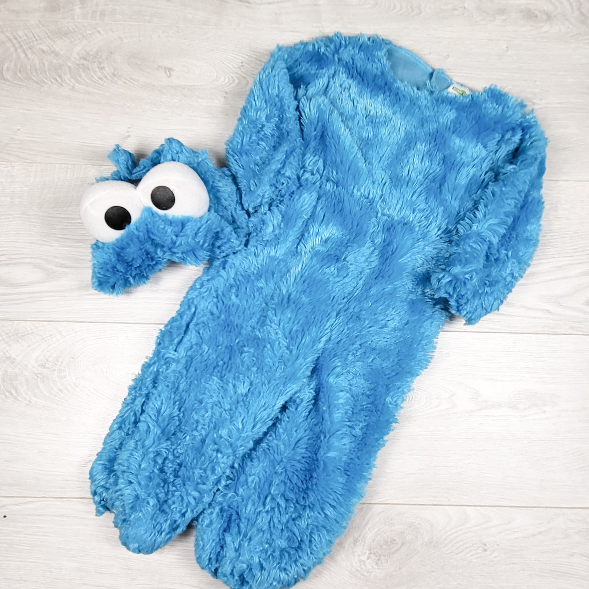 Sesame Street blue 2pc Cookie Monster costume. Size 2T