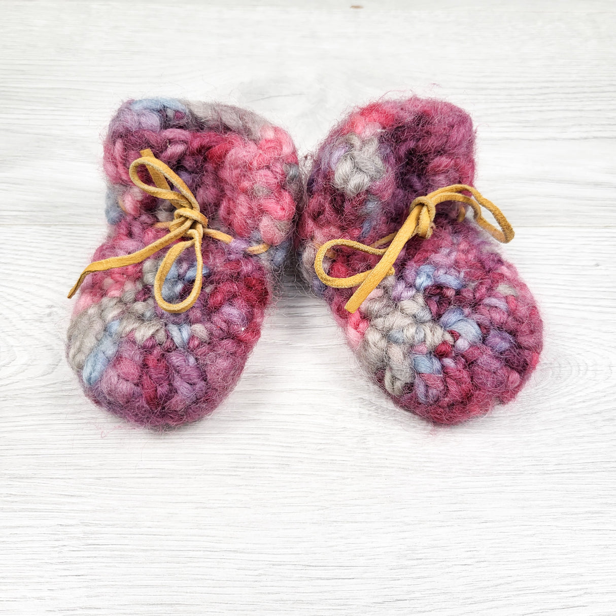 Handmade sheepskin Padraig style slippers. Approx 0-6 months
