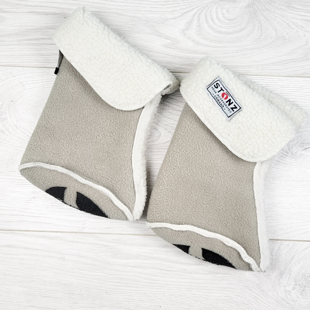 Stonz fleece boot liners. Size medium (6-18 months)