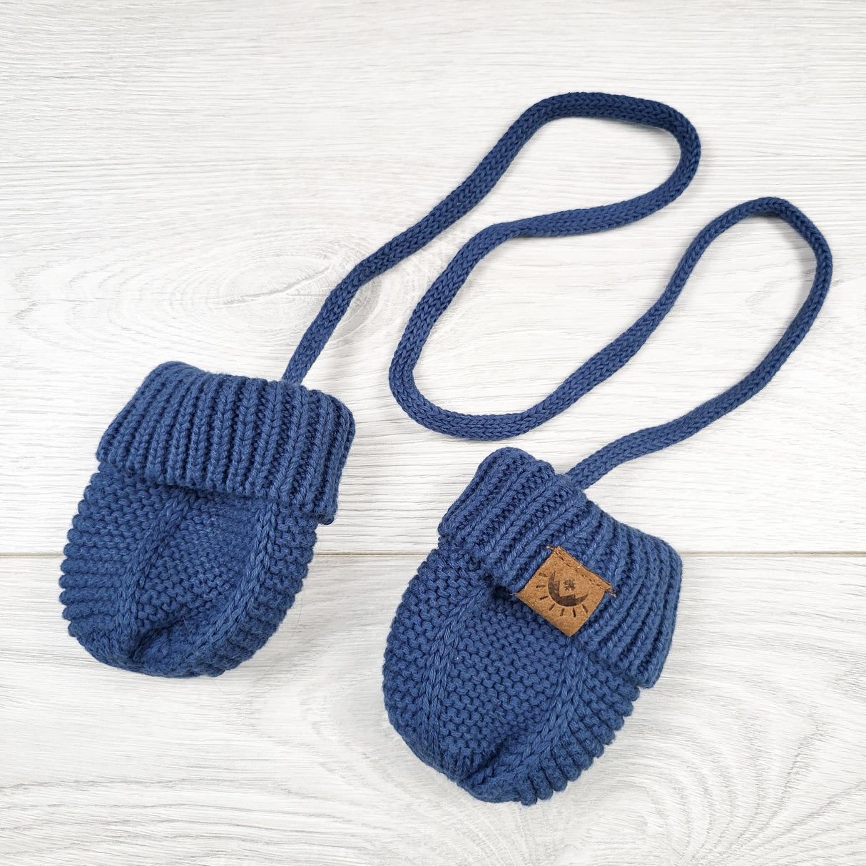 Cali Kids blue knit mittens with minky lining. Size 0-9 months
