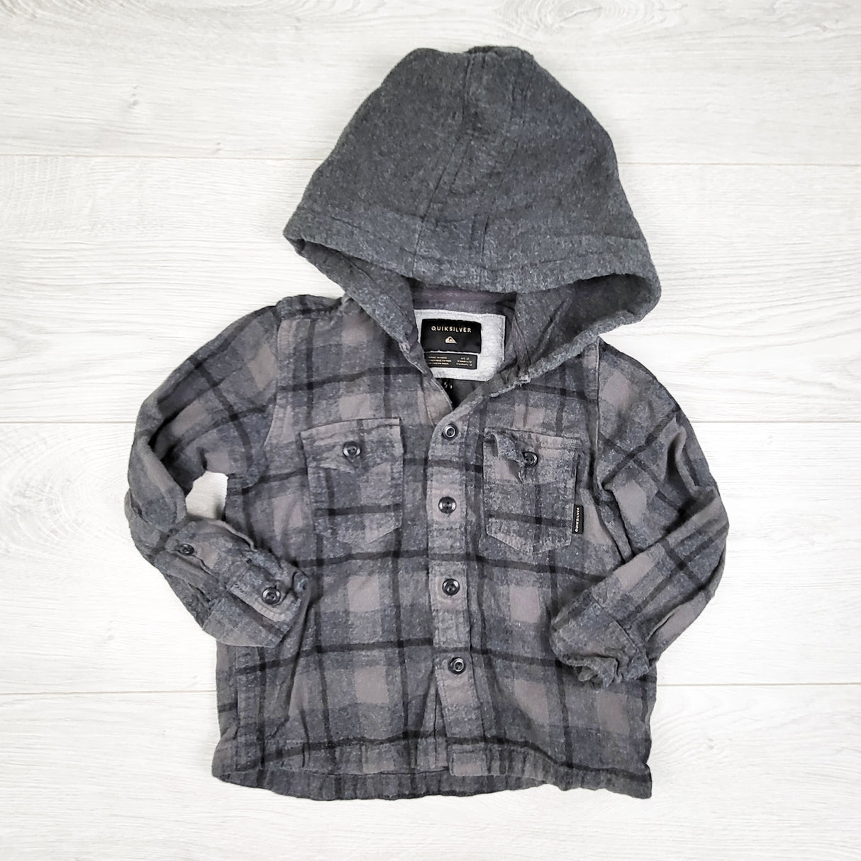 Quiksilver grey plaid hooded button down flannel shirt. Size 2T