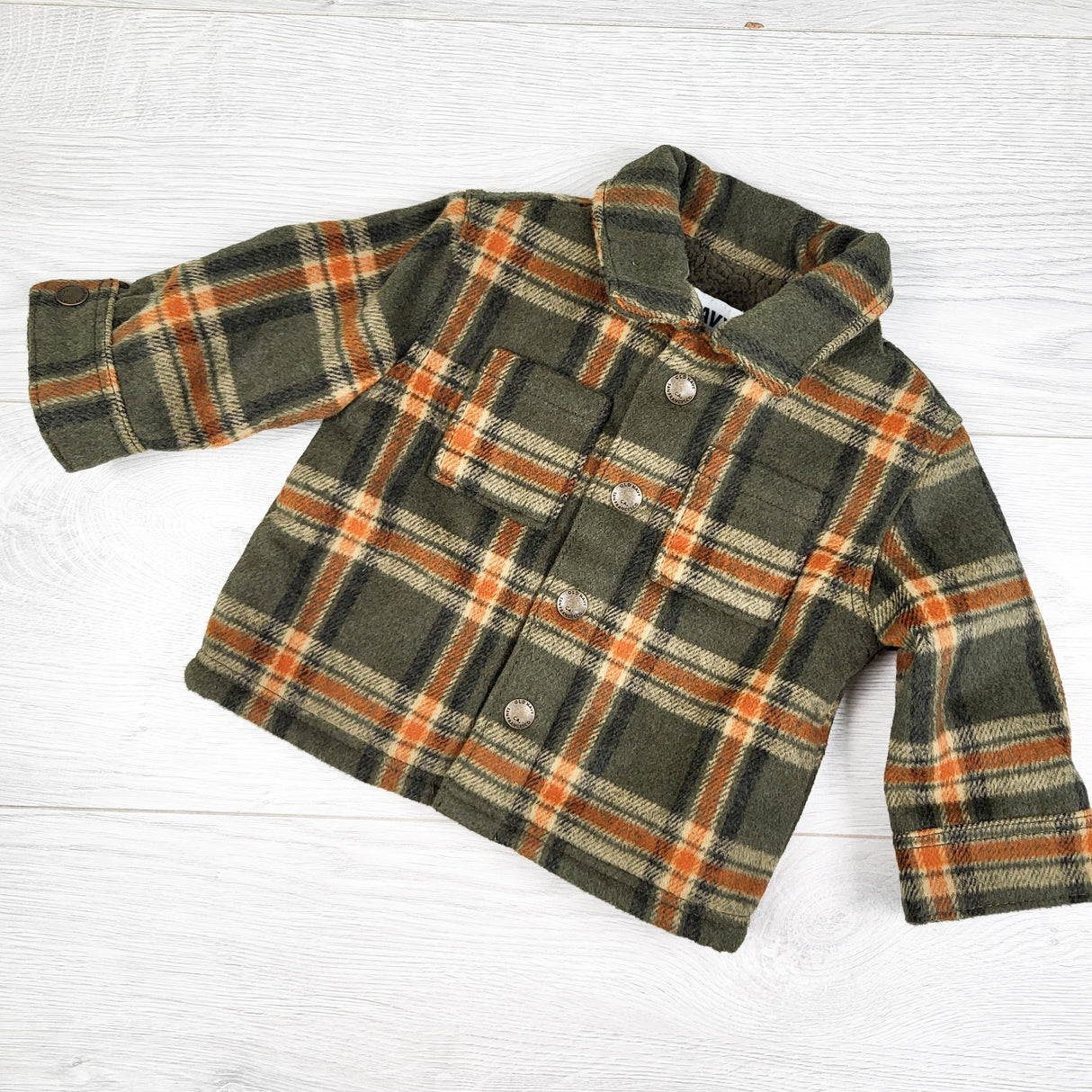 Old Navy green plaid flannel snap button shacket. Size 3-6 months