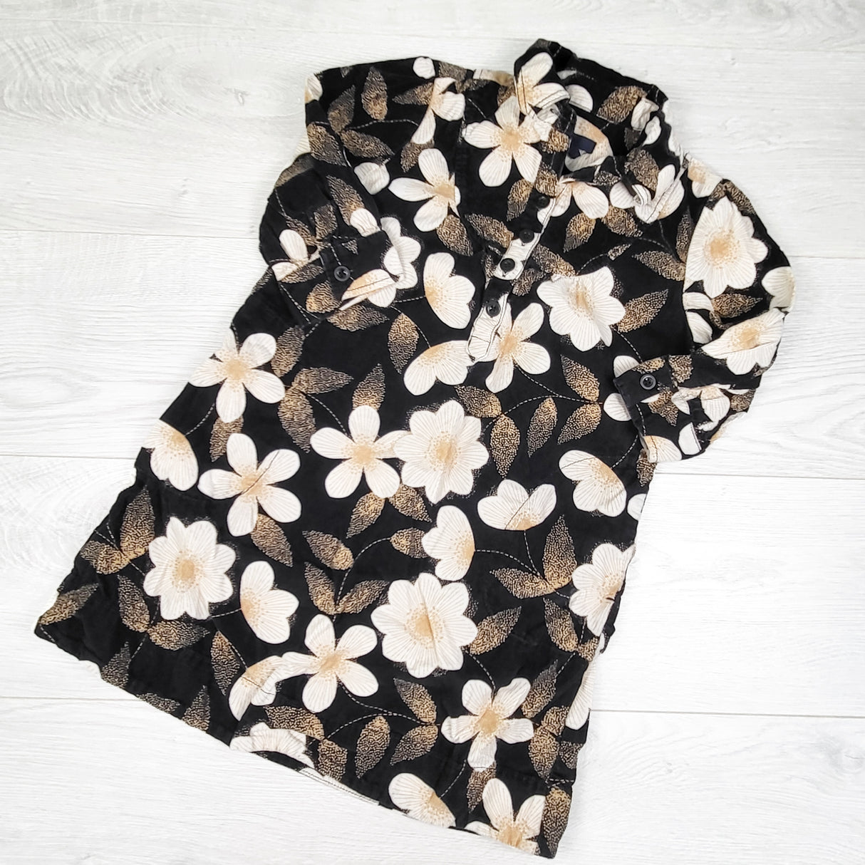 Gap floral print button down corduroy dress. Size 6/7