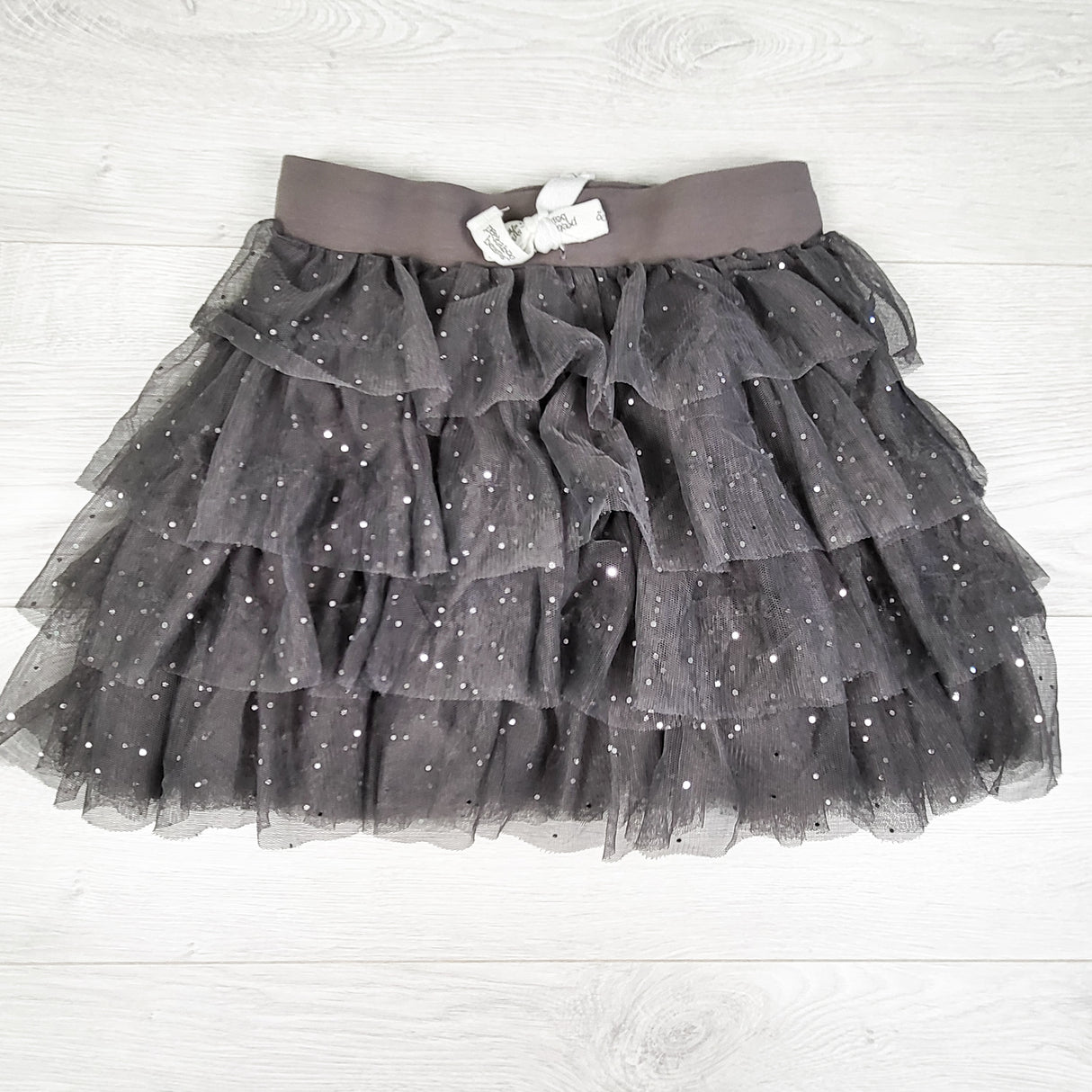 Peekaboo Beans grey tulle skirt. Size 6