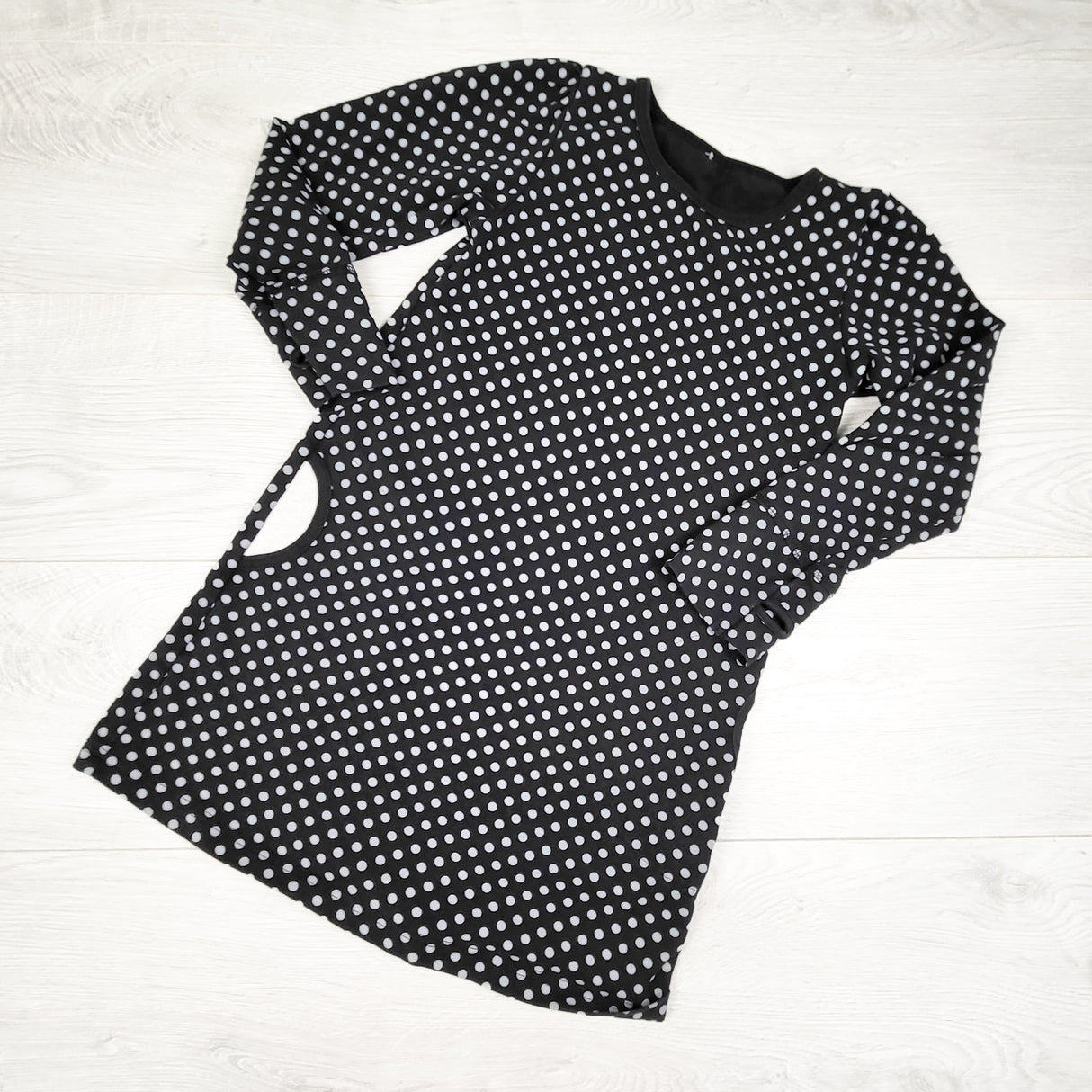 Peekaboo Beans black polka dot dress. Size 6