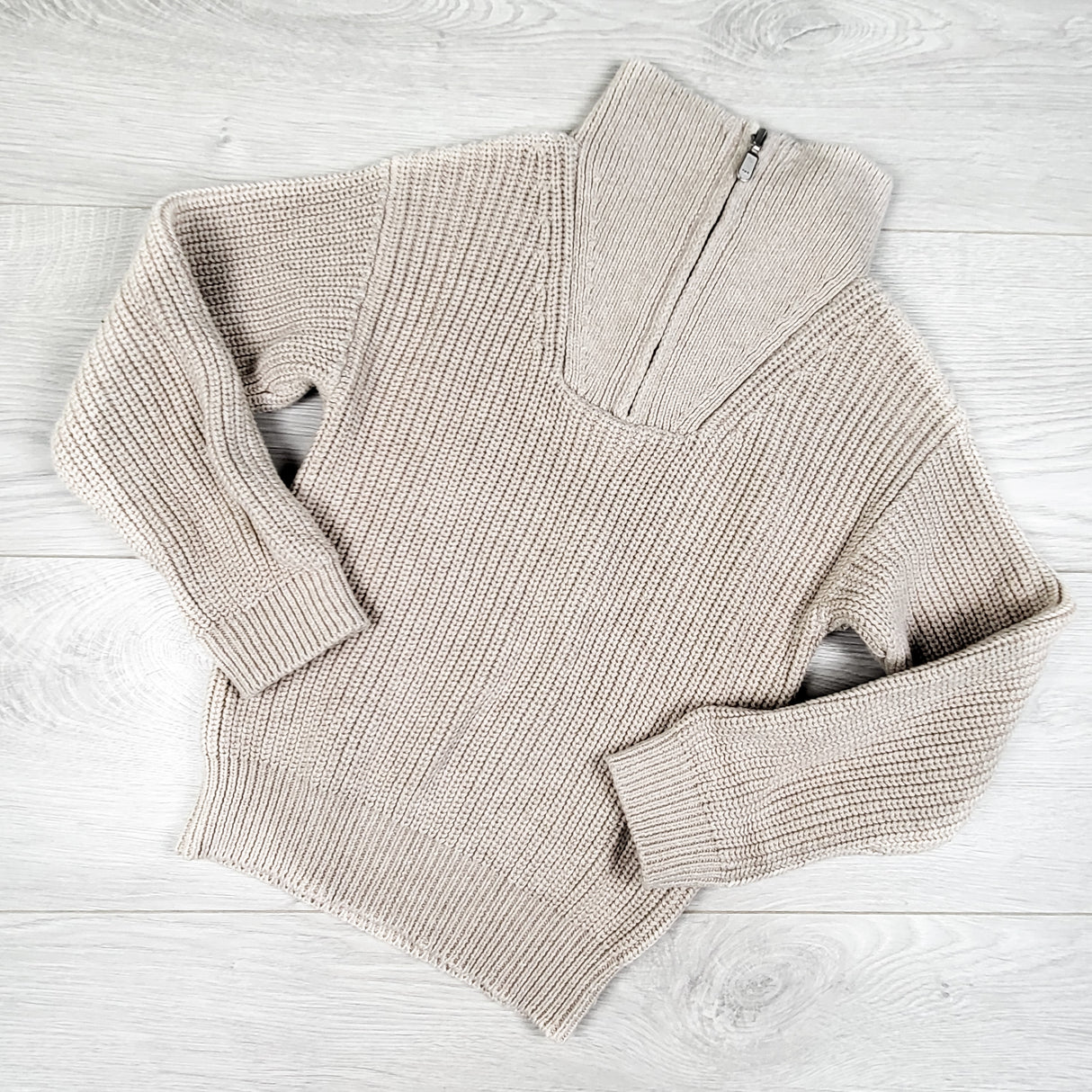 NEW - Jamie Kay beige pullover "Bradley" sweater. Size 4T