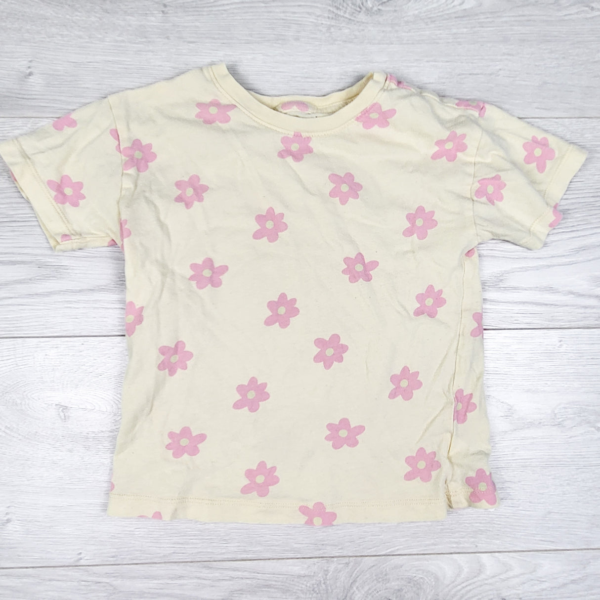 Old Navy yellow and pink flower print t-shirt. Size 5T