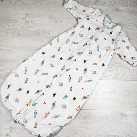 Nest Designs ice cream cone print sleep bag with removable sleeves. Size 18-24 months
