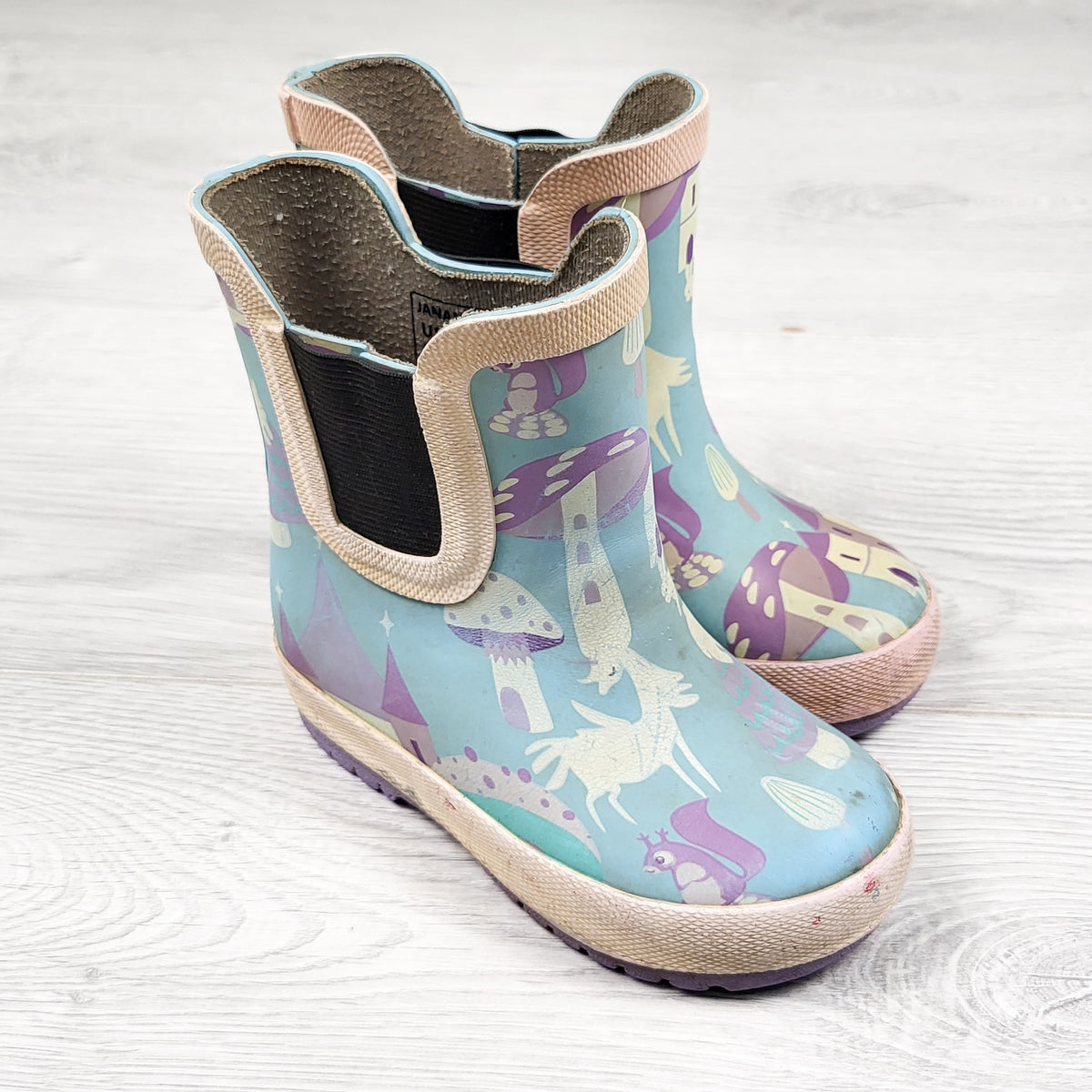Jan and Jul fairytale print rain boots. Size 5.5 - AS IS