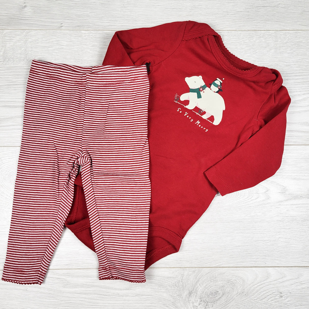 Carters red "So Very Merry" 2pc bodysuit set. Size 6 months
