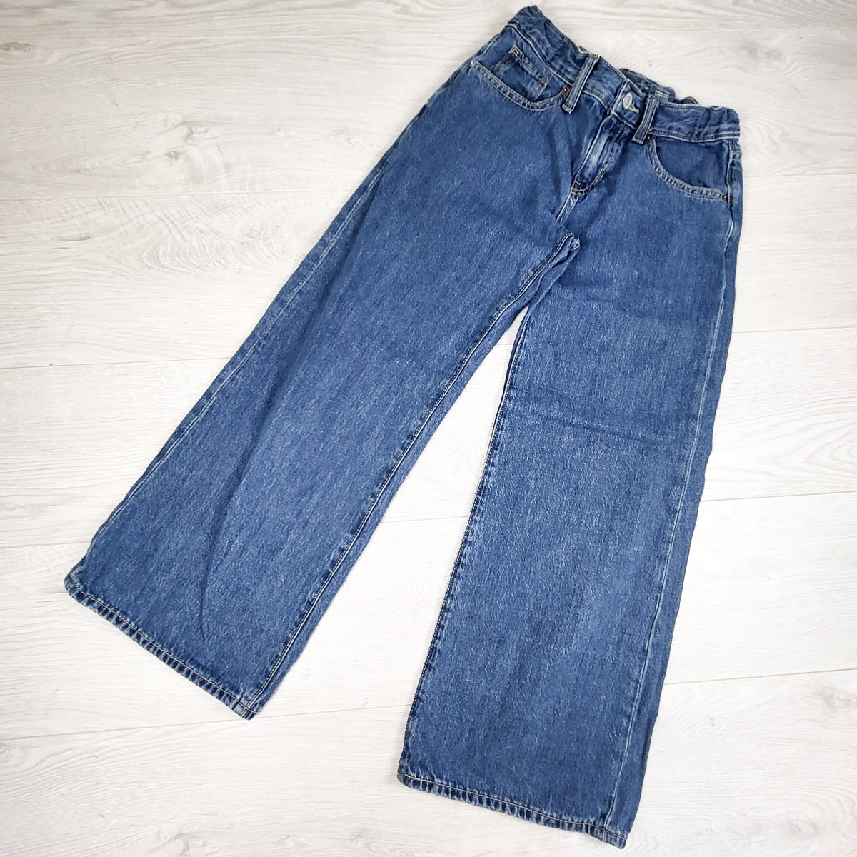 Old Navy high rise super baggy wide leg jeans. Size 10