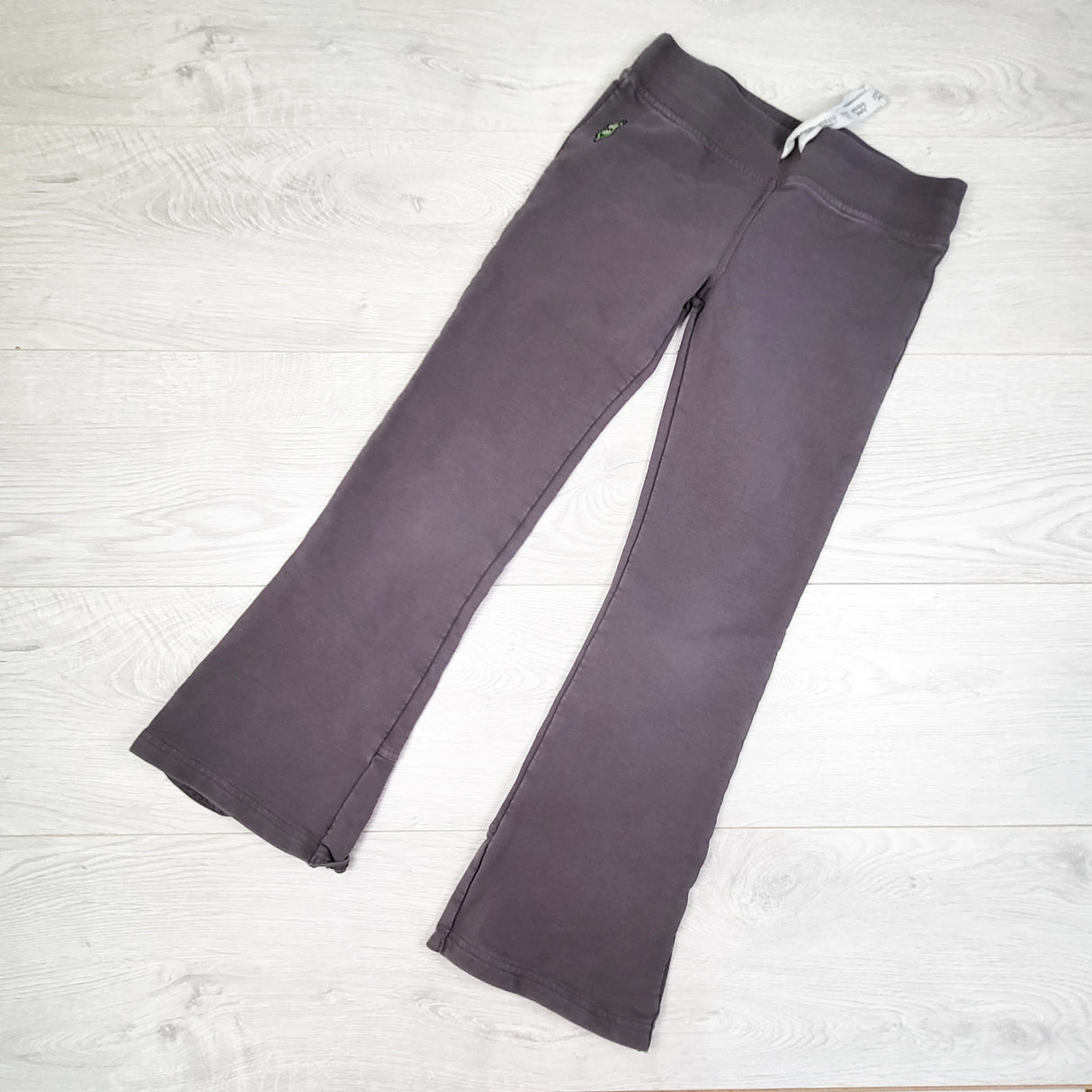 Peekaboo Beans grey drawstring pants. Size 8