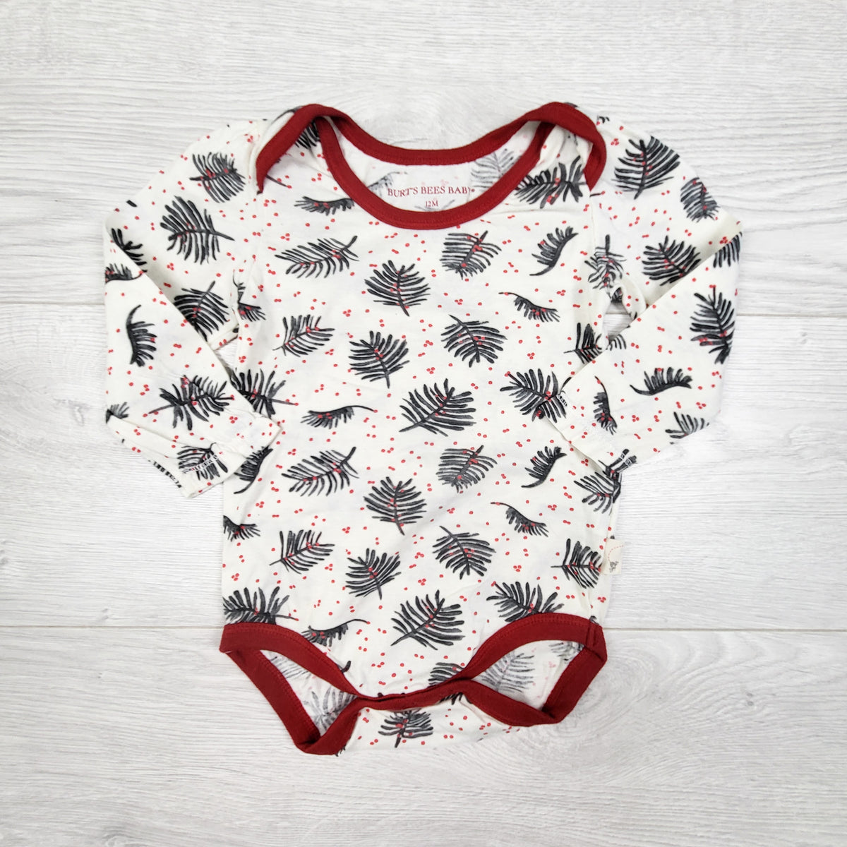 Burt's Bees white frond print bodysuit. Size 12 months
