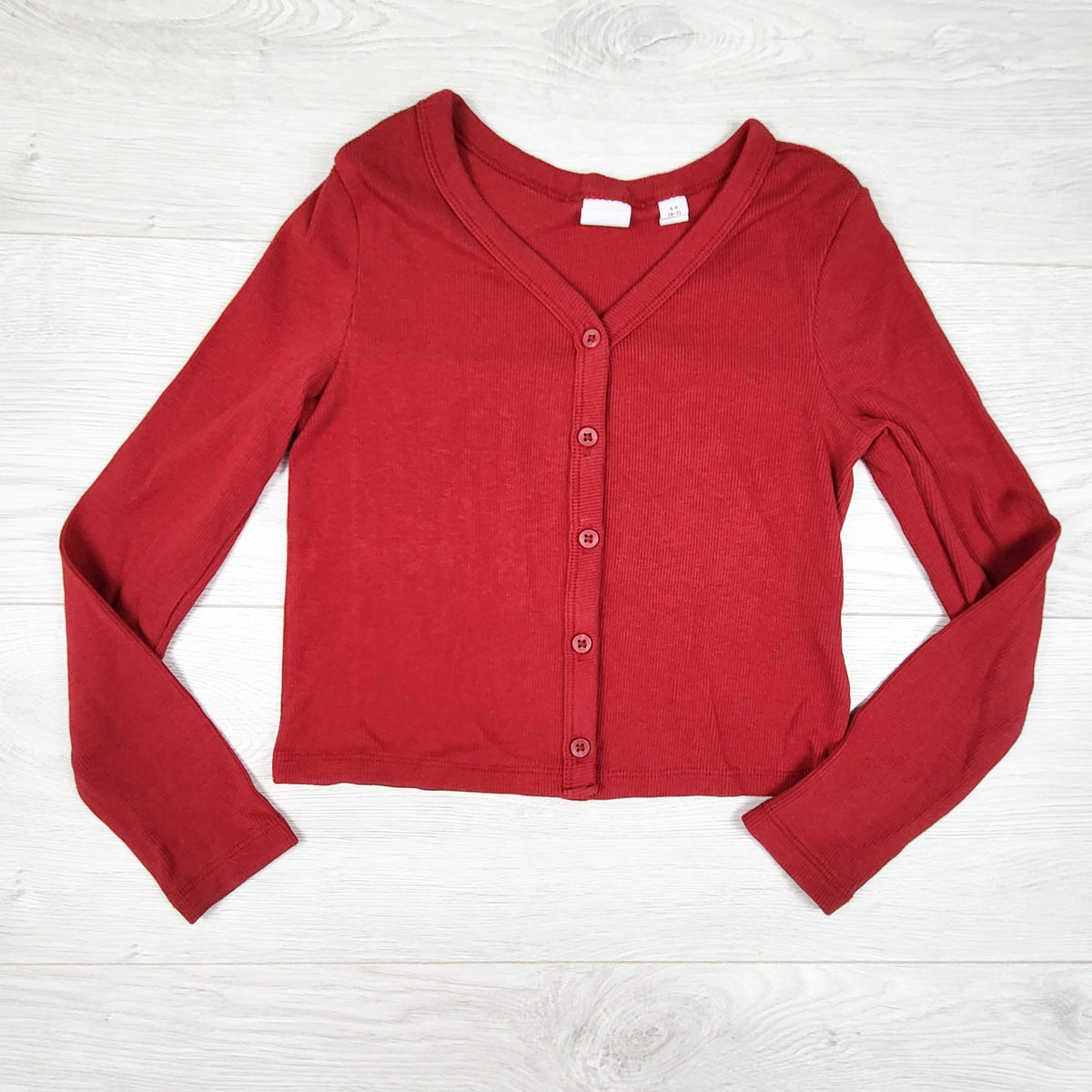Gap red ribbed button down top. Size 6/7