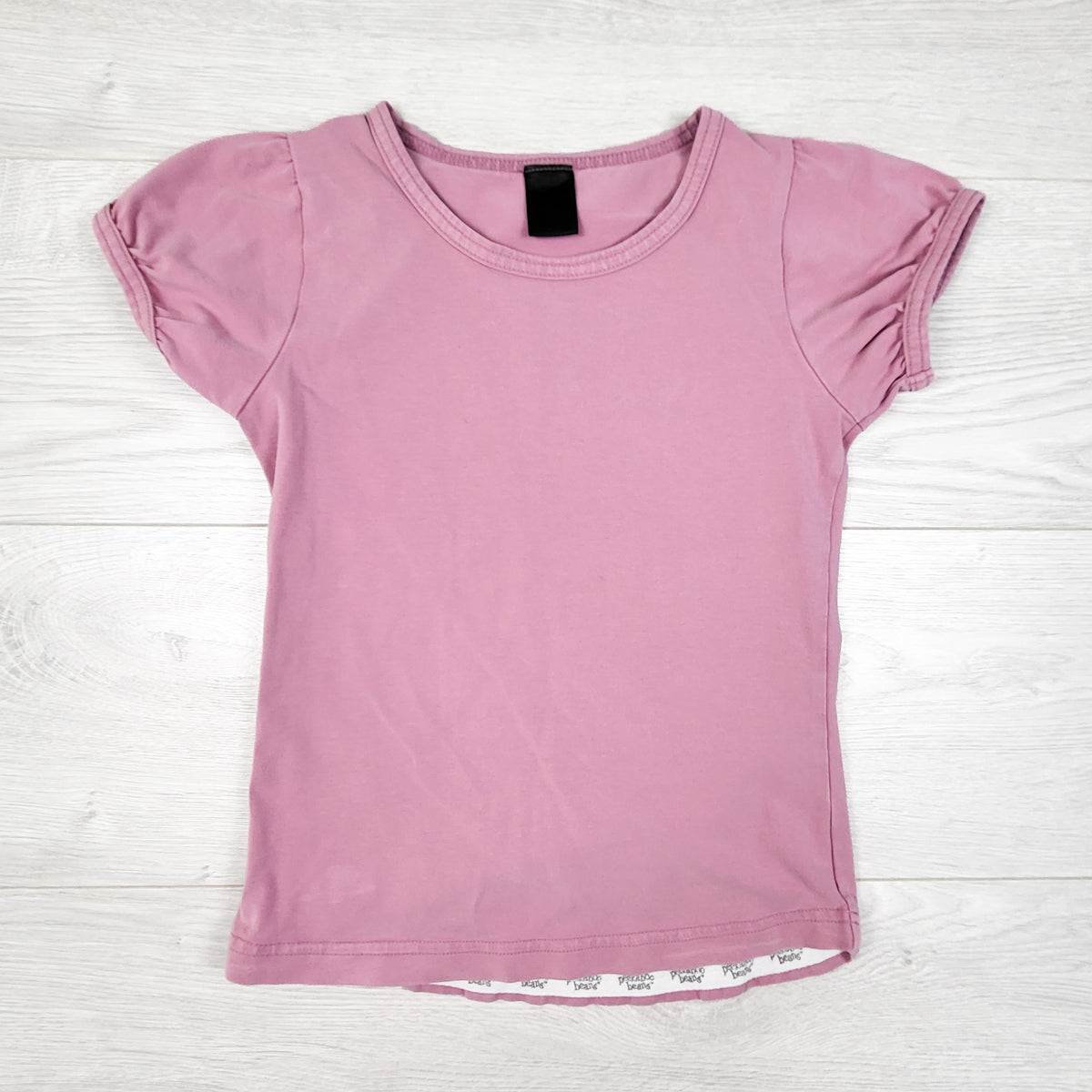 Peekaboo Beans pink t-shirt. Size 6
