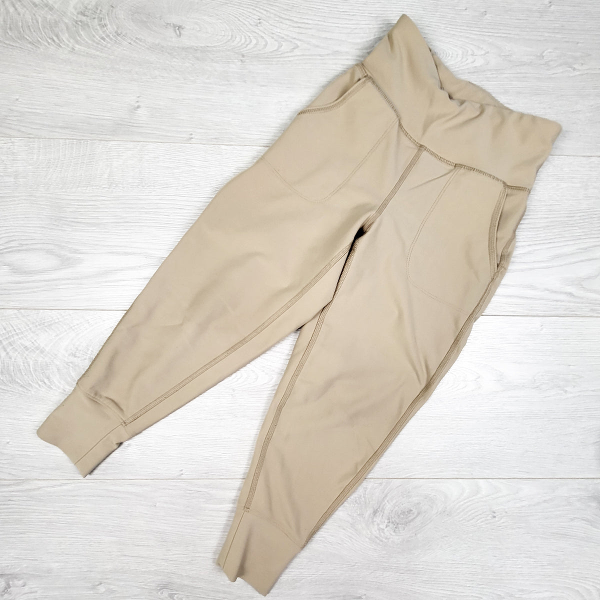 Old Navy beige high rise active joggers. Size 5T