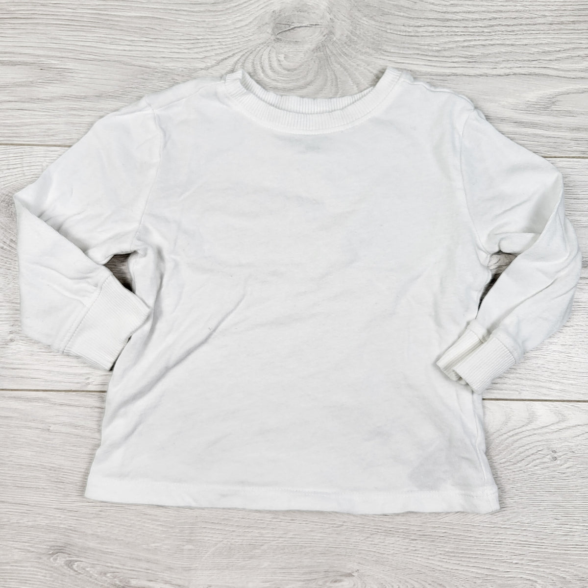 Old Navy white long sleeve top. Size 18-24 months