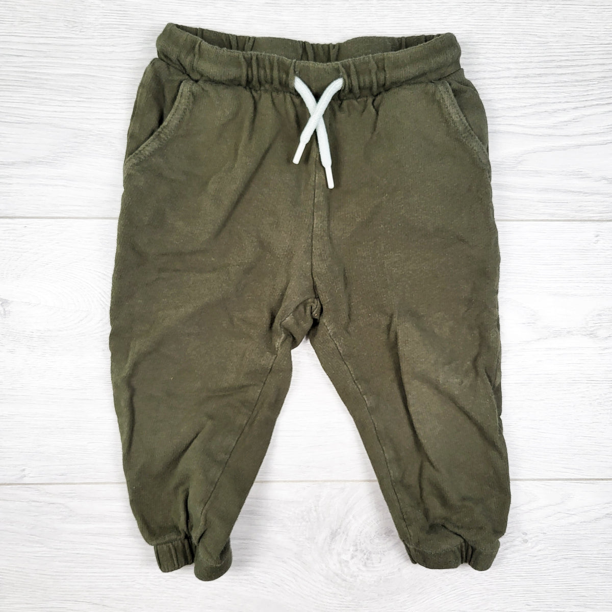 Old Navy green drawstring pants. Size 12-18 months