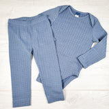 Old Navy blue cable knit style 2pc bodysuit set. Size 18-24 months
