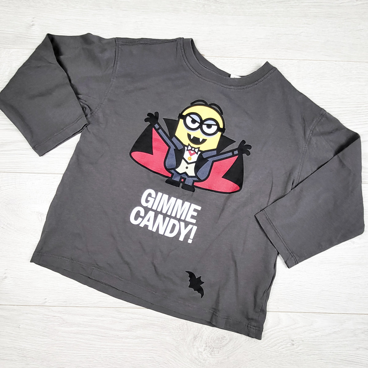 H and M grey Minions "Gimme Candy" top. Size 2-4T