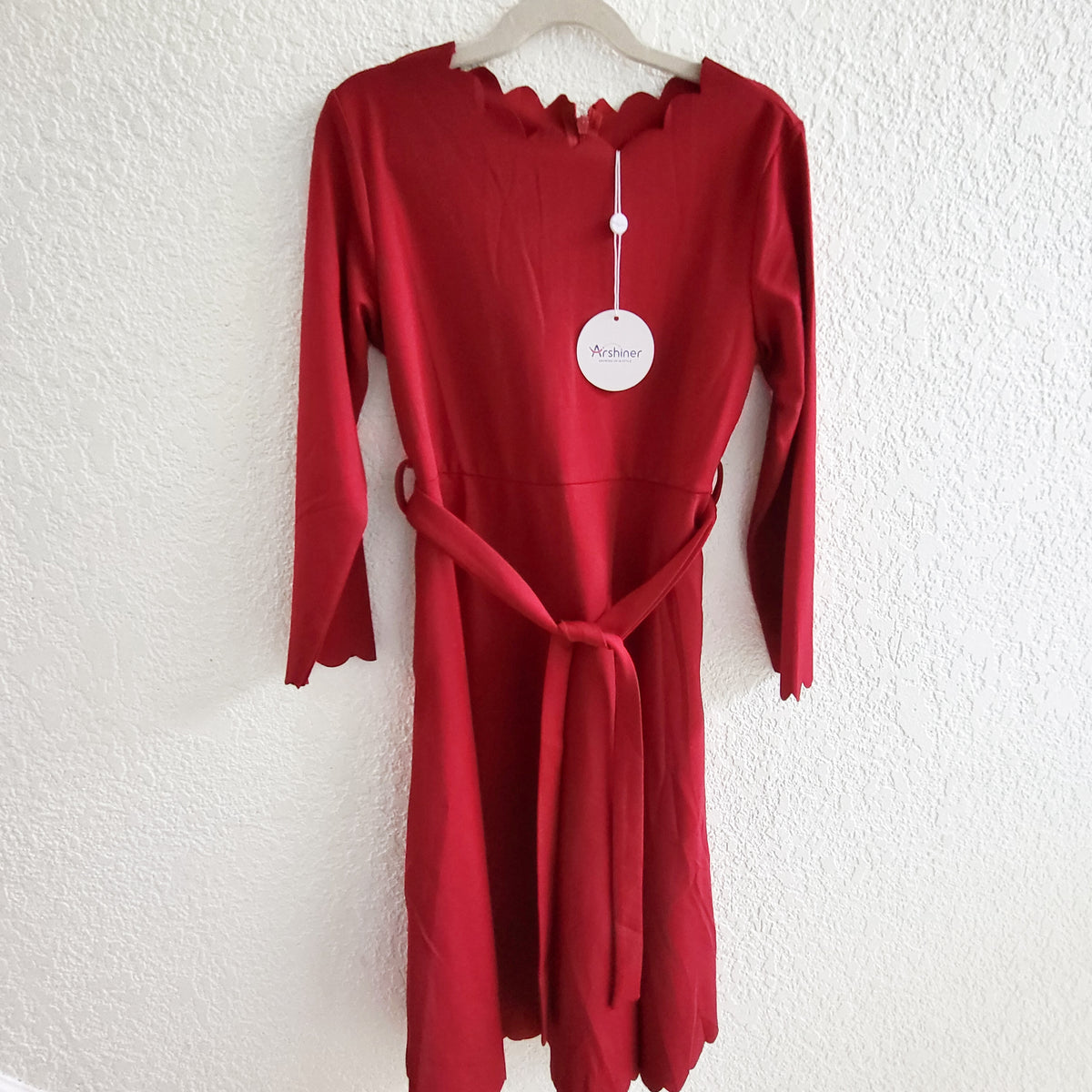 NEW - Arshriner red belted dress with scalloped neckline. Size 10/12