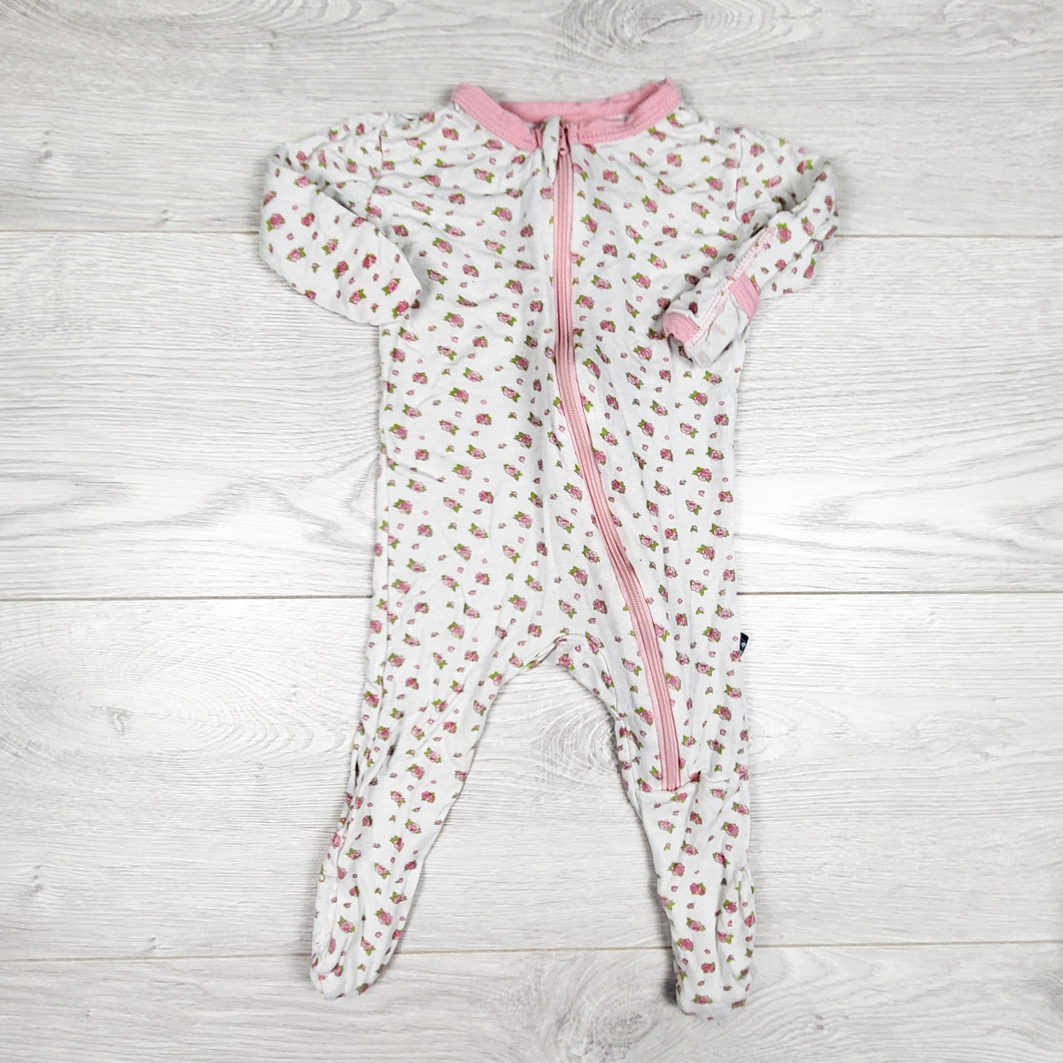 Kickee Pants white and pink floral print zippered bamboo sleeper. Size 0-3 months