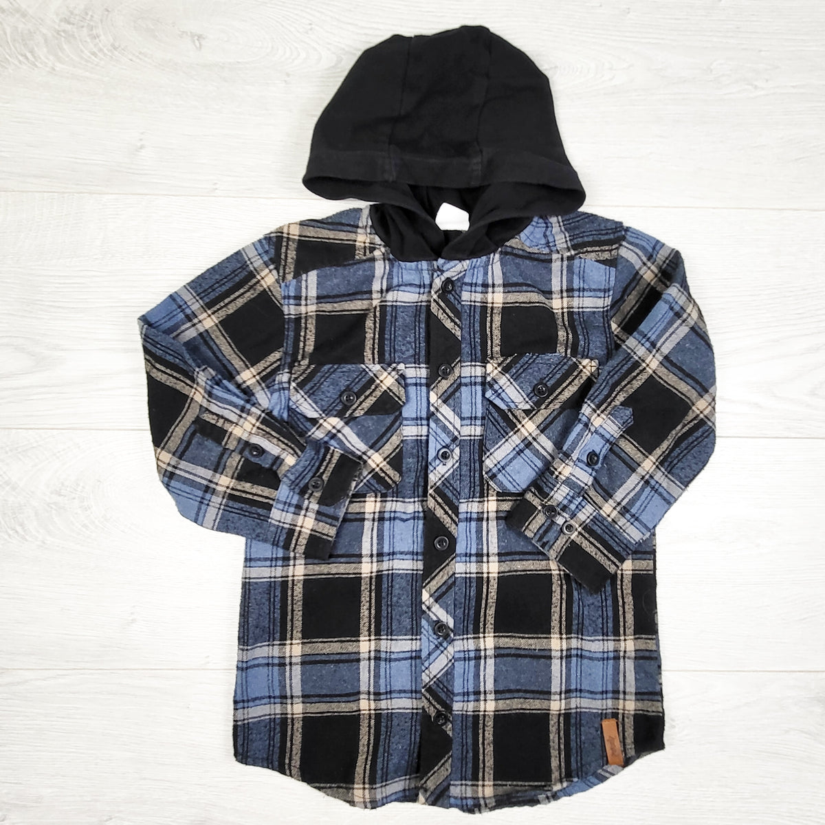Deux Par Deux hooded plaid flannel button down shirt. Size 4T