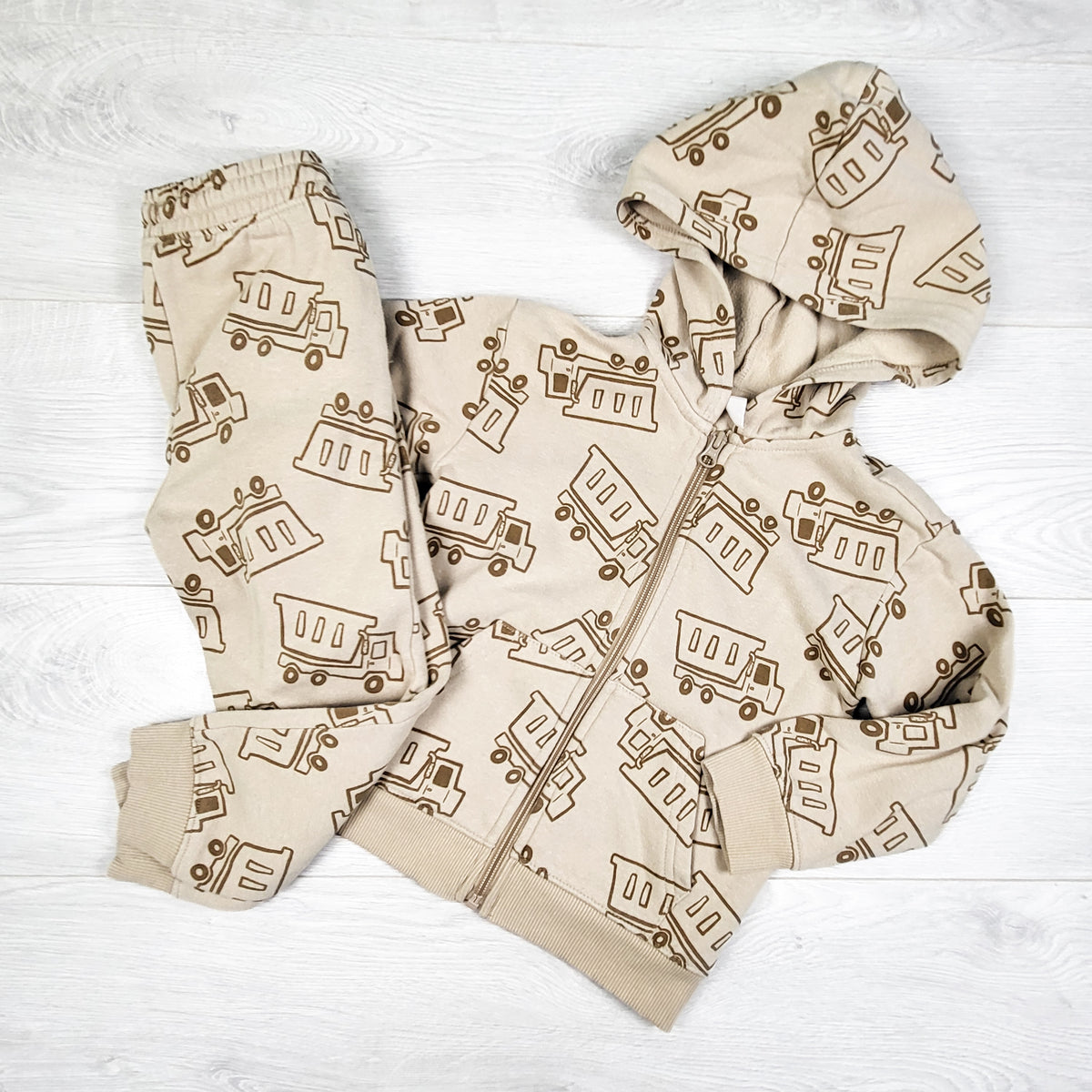 Joe beige 2pc hoodie set with dump trucks. Size 4T