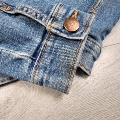 Old Navy denim jacket. Size 8 - AS IS