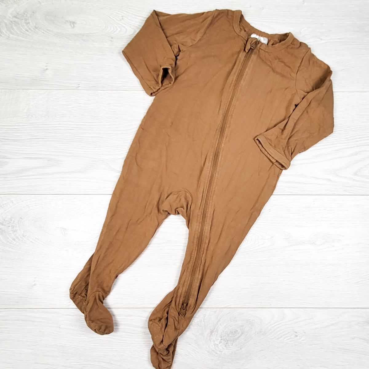 Mebie Baby tan zippered bamboo sleeper. Size 12-18 months