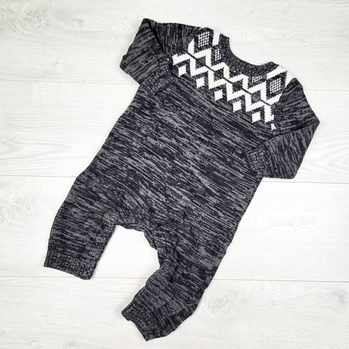 Old Navy grey sweater romper. Size 12-18 months