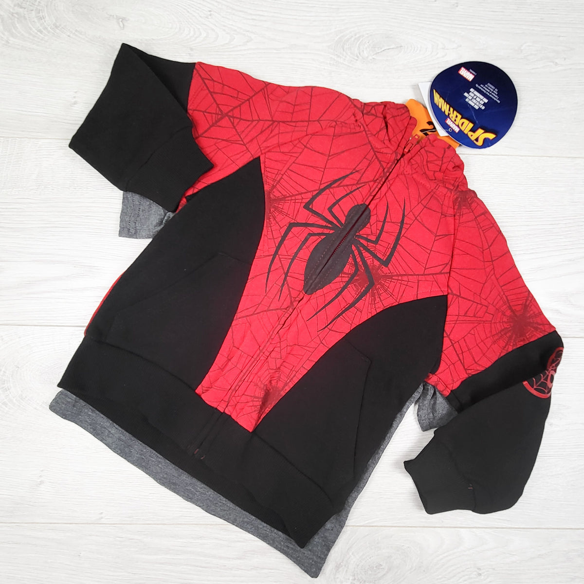 NEW - Spider-man 2pc set. Size 2T