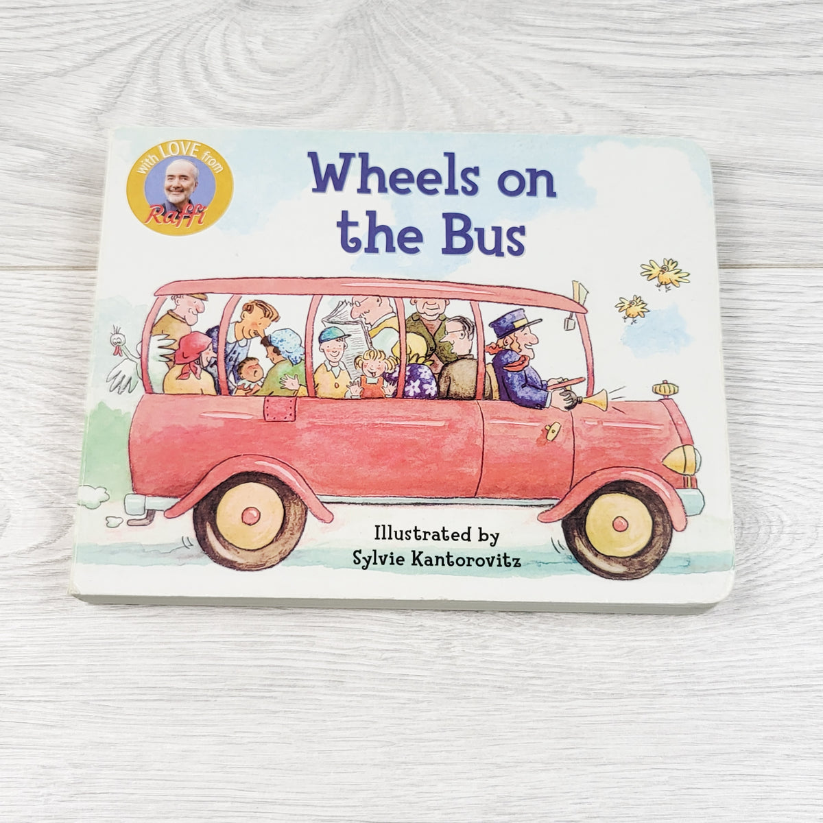Wheels on the Bus. Raffi board book