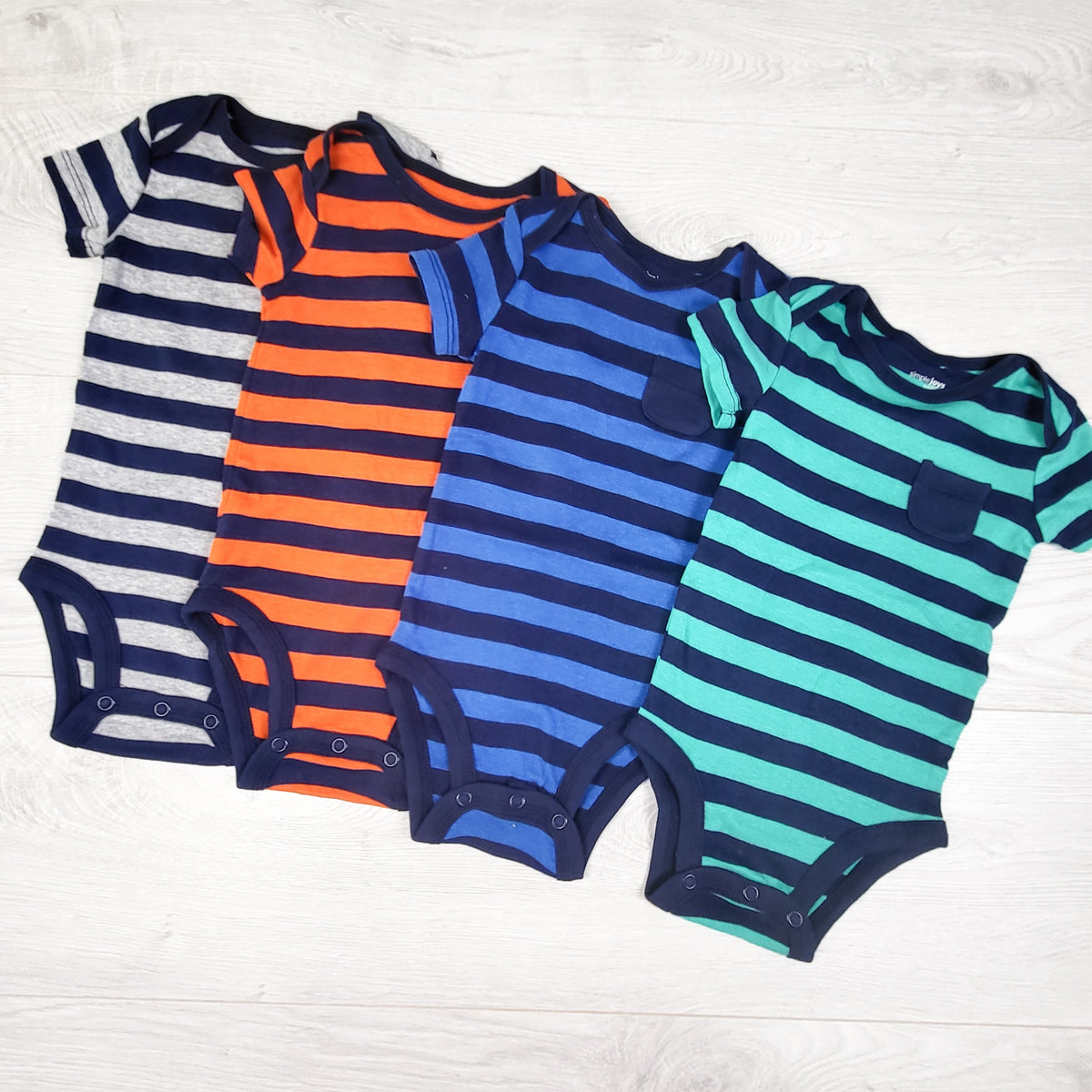 Simple Joys striped 4pc bodysuit set (grey/orage/blue/turquoise). Size 3-6 months