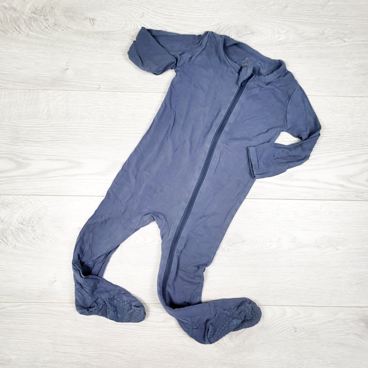 Kyte Baby blue zippered bamboo sleeper. Size 6-12 months