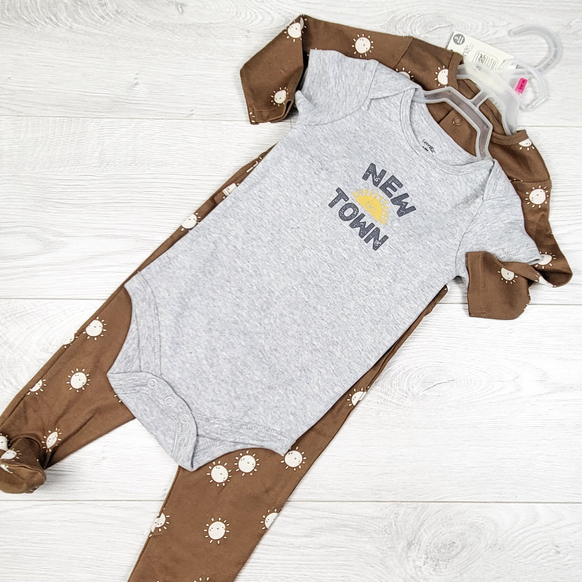 NEW - George 3pc "New in Town" set. Size 6-9 months