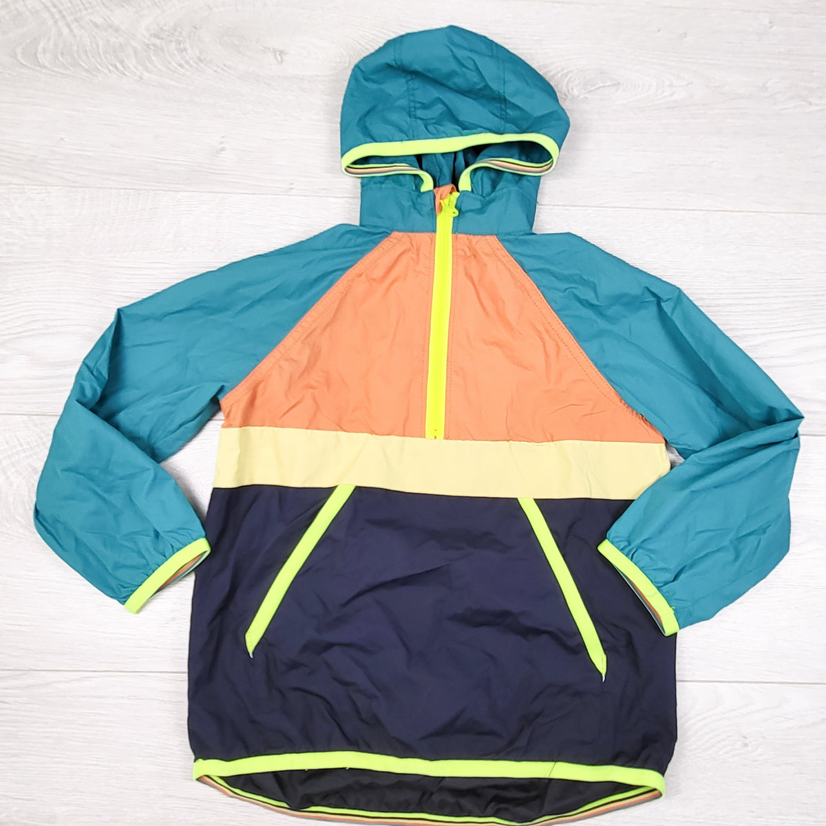 Gymboree colour block pullover hooded windbreaker jacket. Size 3T