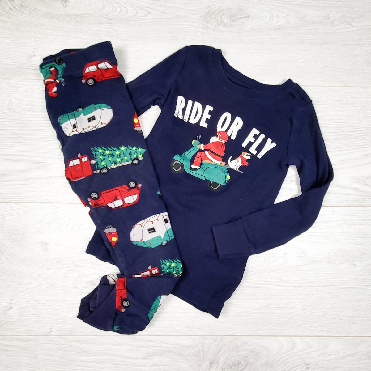 Old Navy navy 2pc Christmas themed "Ride or Fly" PJs. Size 3T