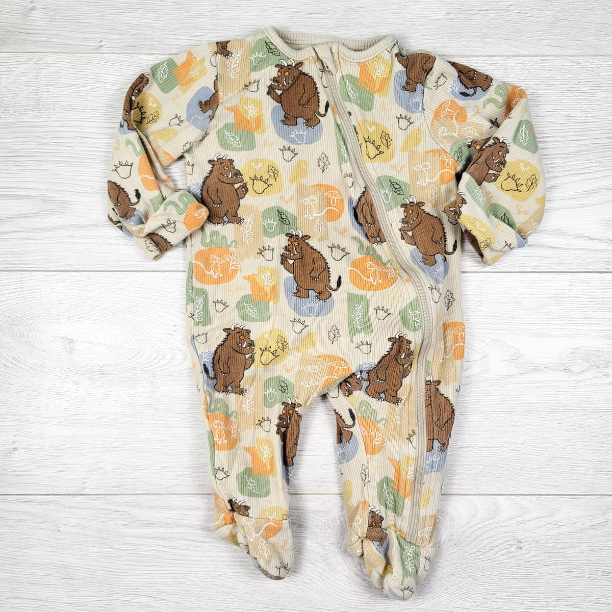 Tu The Gruffalo beige striped zippered sleeper. Size 3-6 months