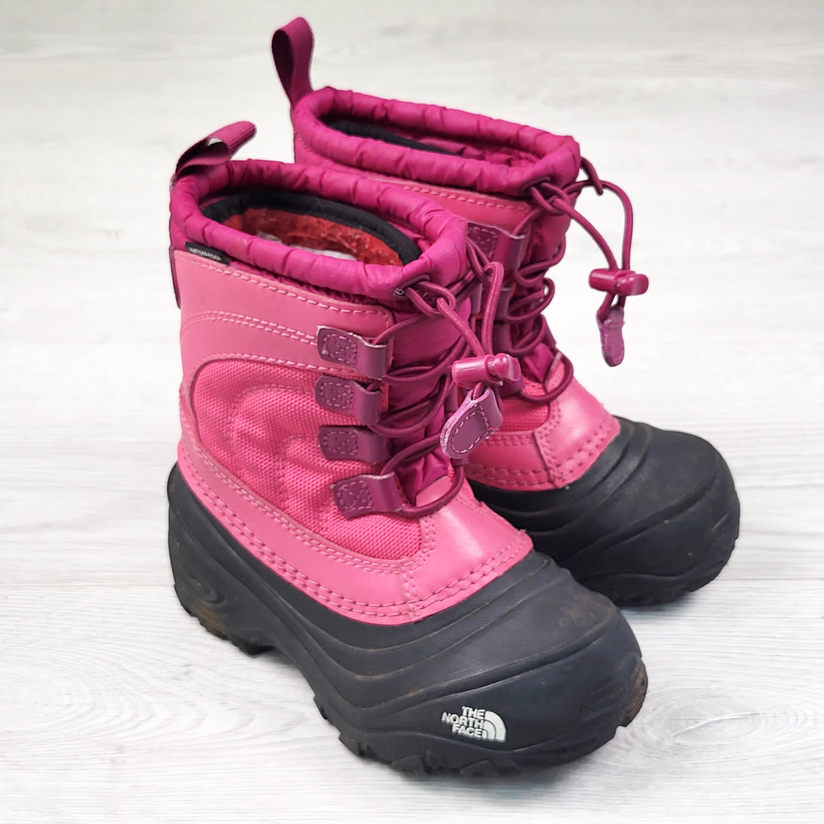 The North Face Pink Alpenglow IV Waterproof Winter Boots. Size 11