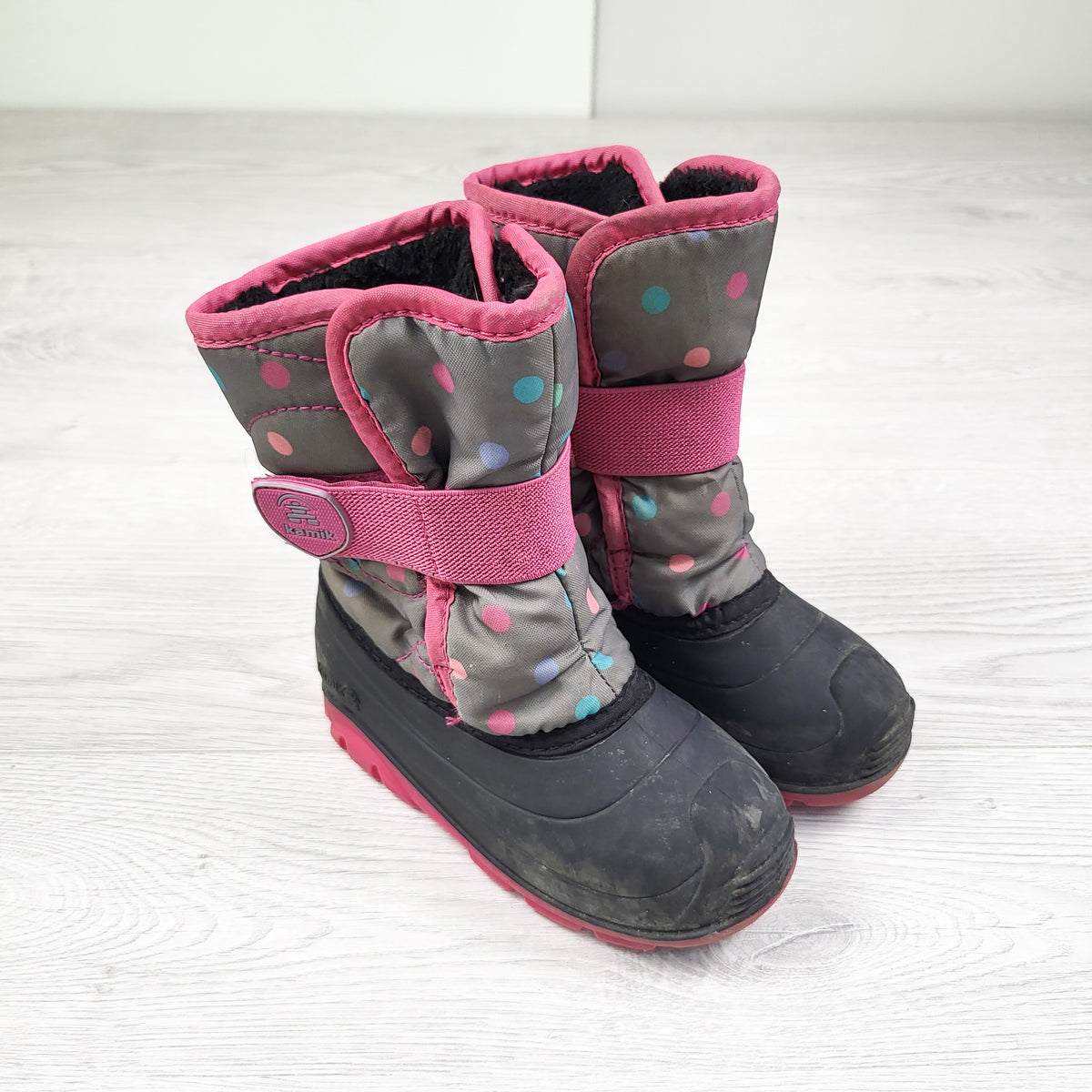 Kamik pink and grey polka dot snow boots. Size 9 (sorry, no shipping)