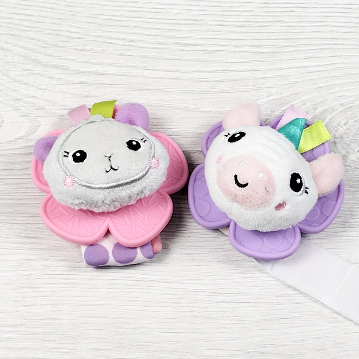 Bright Starts rattle and teethe wrist pals