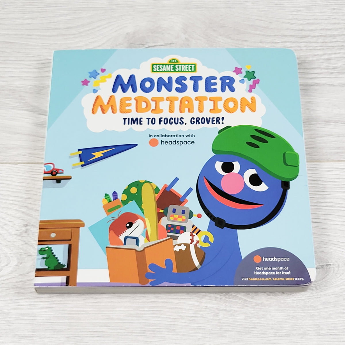 Sesame Street: Monster Meditation. Board book