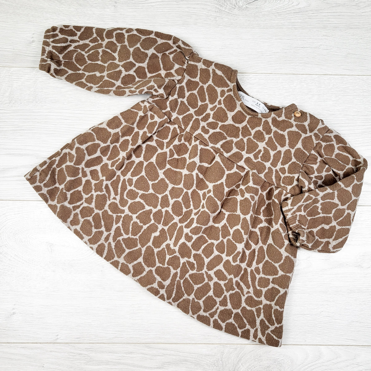 Zara knit giraffe print dress. Size 6-9 months
