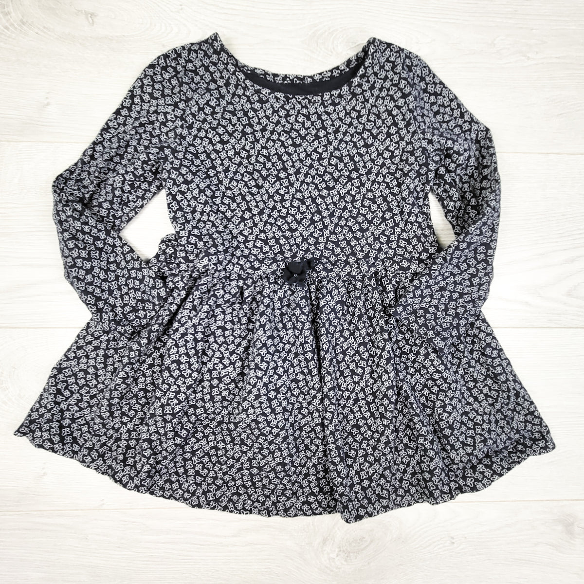 Joe navy dress with butterflies. Size 4T