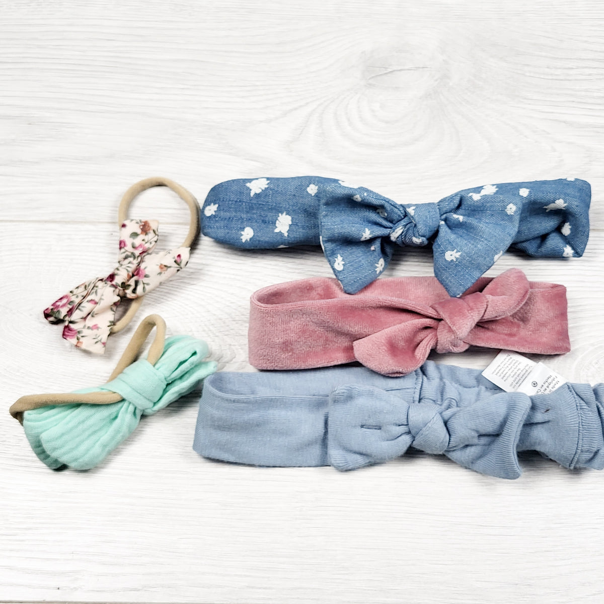 Lot of bow headbands
